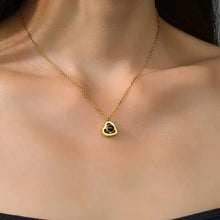 Load image into Gallery viewer, Personalized Photo Projection Necklace for Women, Heart Necklace for Valentine's Day and Birthday Lover