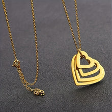 गैलरी व्यूवर में इमेज लोड करें, Personalized Stainless Steel Engraved Name Necklace Custom Name Multilayer Heart Pendant Necklace Charm Women's Name Plate Jewelry Holiday Ornament Gifts For Girlfriend