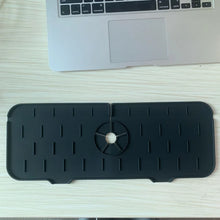 गैलरी व्यूवर में इमेज लोड करें, Silicone Faucet Handle Drip Catcher Tray