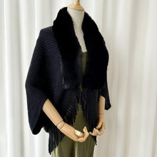 Load image into Gallery viewer, Ladies Knitted Loose Thickened Shawl Coat