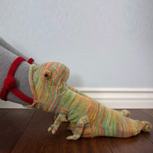Load image into Gallery viewer, 3D Knit Crocodile Socks