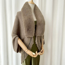 Load image into Gallery viewer, Ladies Knitted Loose Thickened Shawl Coat