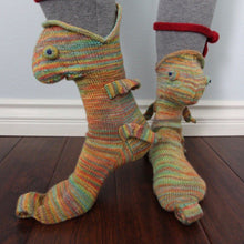 Load image into Gallery viewer, 3D Knit Crocodile Socks