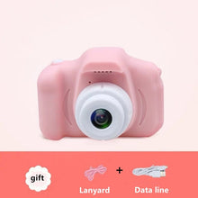 Load image into Gallery viewer, Mini VINTAGE CAMERA