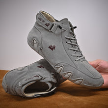 Load image into Gallery viewer, Handmade All Season lightweight Comfort Unisex Chukka boots