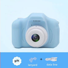 Load image into Gallery viewer, Mini VINTAGE CAMERA