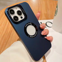 Load image into Gallery viewer, The new iPhone case with the leaky logo holder
