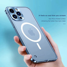 Load image into Gallery viewer, Aluminumalloy Frame Magnetic Charging iPhone Case
