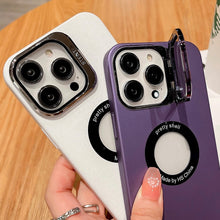 Load image into Gallery viewer, The new iPhone case with the leaky logo holder
